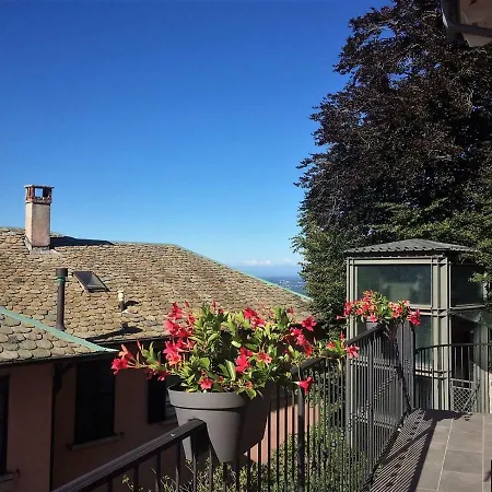 Lägenhet Casa Vacanze Como Brunate Brunate