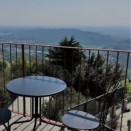 Casa Vacanze Como Brunate