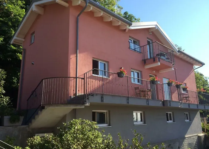 Casa Vacanze Como Brunate